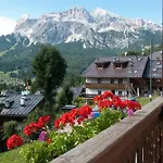 アパート Classy Typical In Alvera' コルティーナ・ダンペッツォ