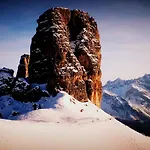 アパート Classy Typical In Alvera'