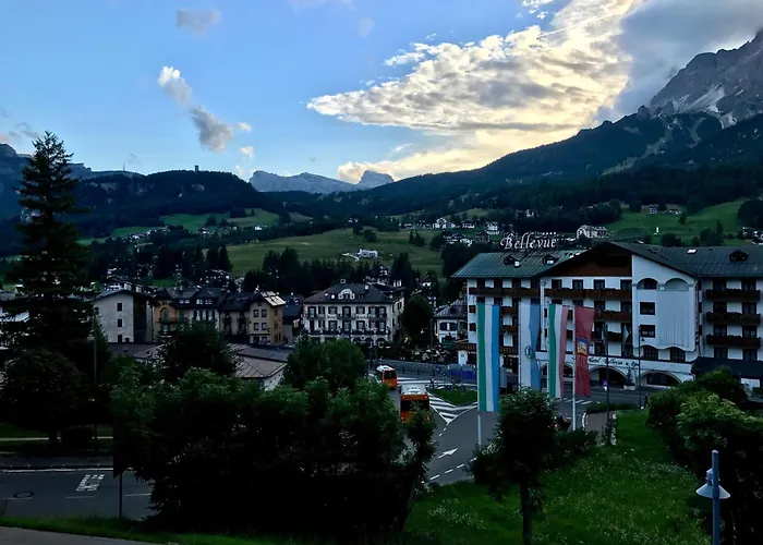 Classy Typical In Alvera' * Cortina d'Ampezzo